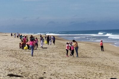 Enlarge image 1 on 8, modal window