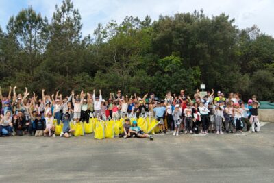 Enlarge image 7 on 8, modal window